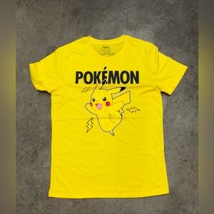 Adult Electrifying Pikachu Yellow Pokémon T-Shirt Loungewear Size M (32/34)
